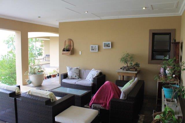4 Bedroom Property for Sale in Myburgh Park Western Cape